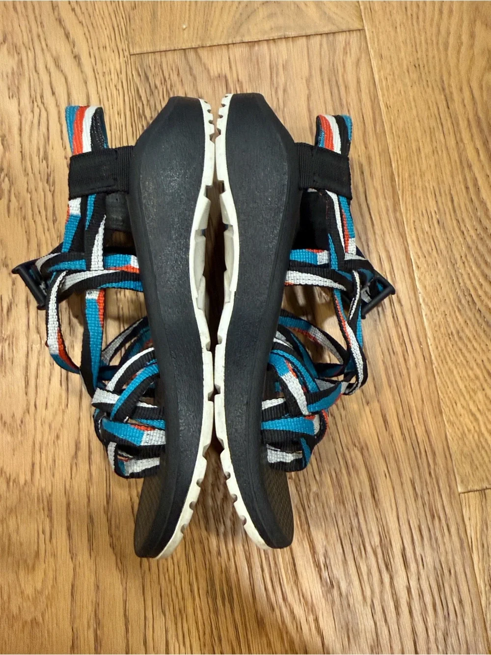 Chaco Classic Strappy Hiking Sandals Multicolor Women's Size 5